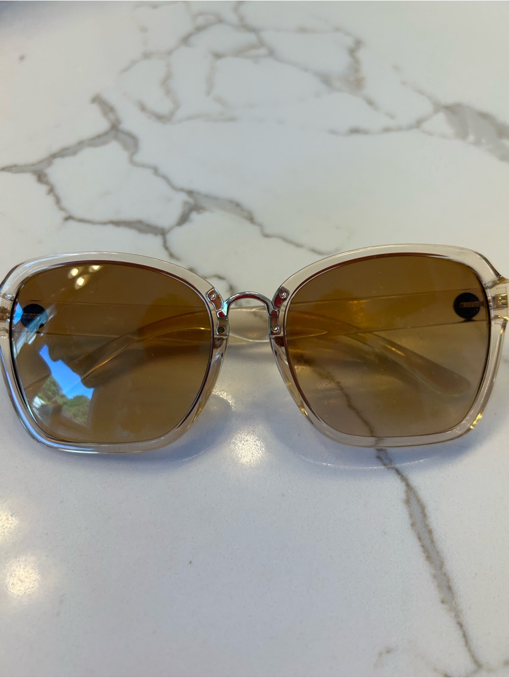 Tory Burch Sunglasses with Brown Gradient Lenses